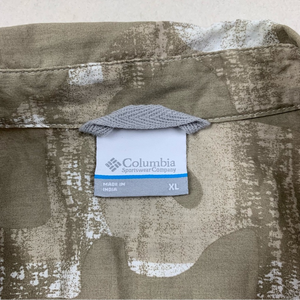 Columbia Shirt Mens XL Button Up Tan Khaki Camouflage Fishing Outdoor Cotton - Picture 5 of 7